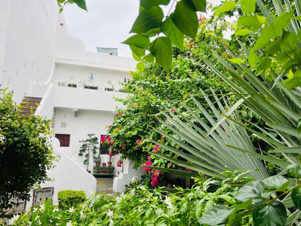 Mosaics Guest House Джайпур Екстериор снимка