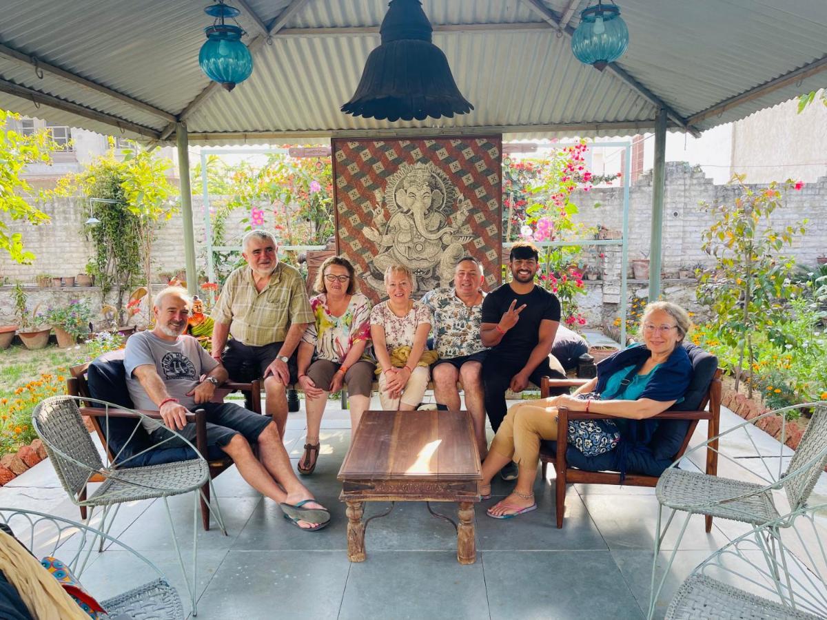 Mosaics Guest House Джайпур Екстериор снимка
