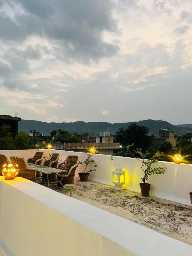 Mosaics Guest House Джайпур Екстериор снимка