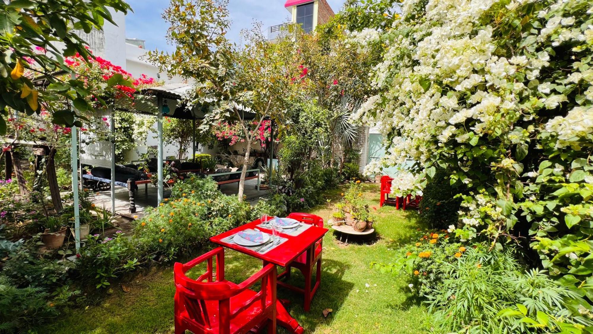 Mosaics Guest House Джайпур Екстериор снимка